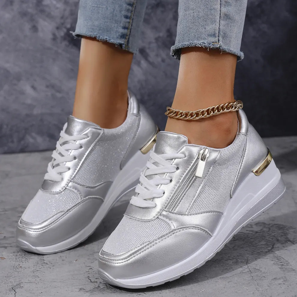 Julia | Orthopaedic shoes with laces and side closure