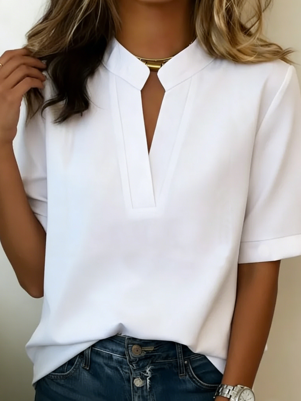 Diane | Chic Blouse with V-Neck and Gold Detail