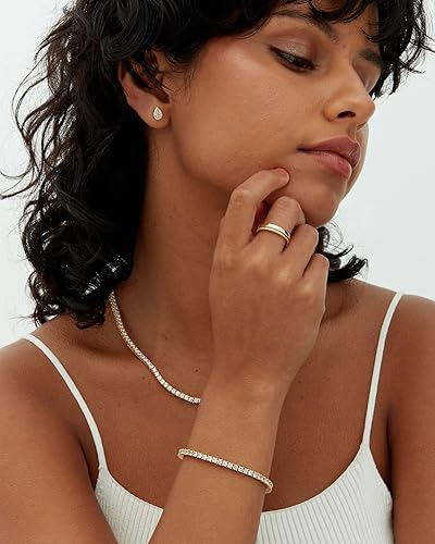 MOISSANITE GOLD TENNIS BRACELET