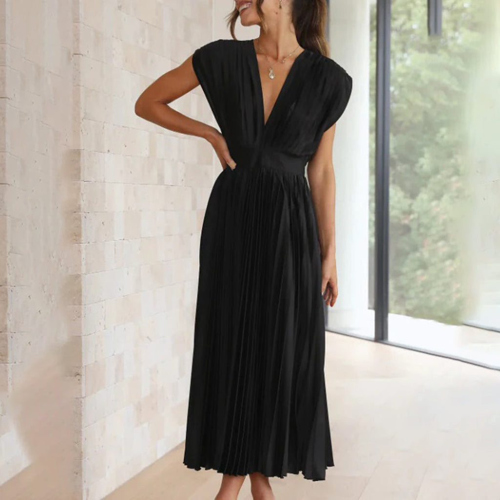 Ellis & Johnson™ | Timeless Pleated Midi Dress