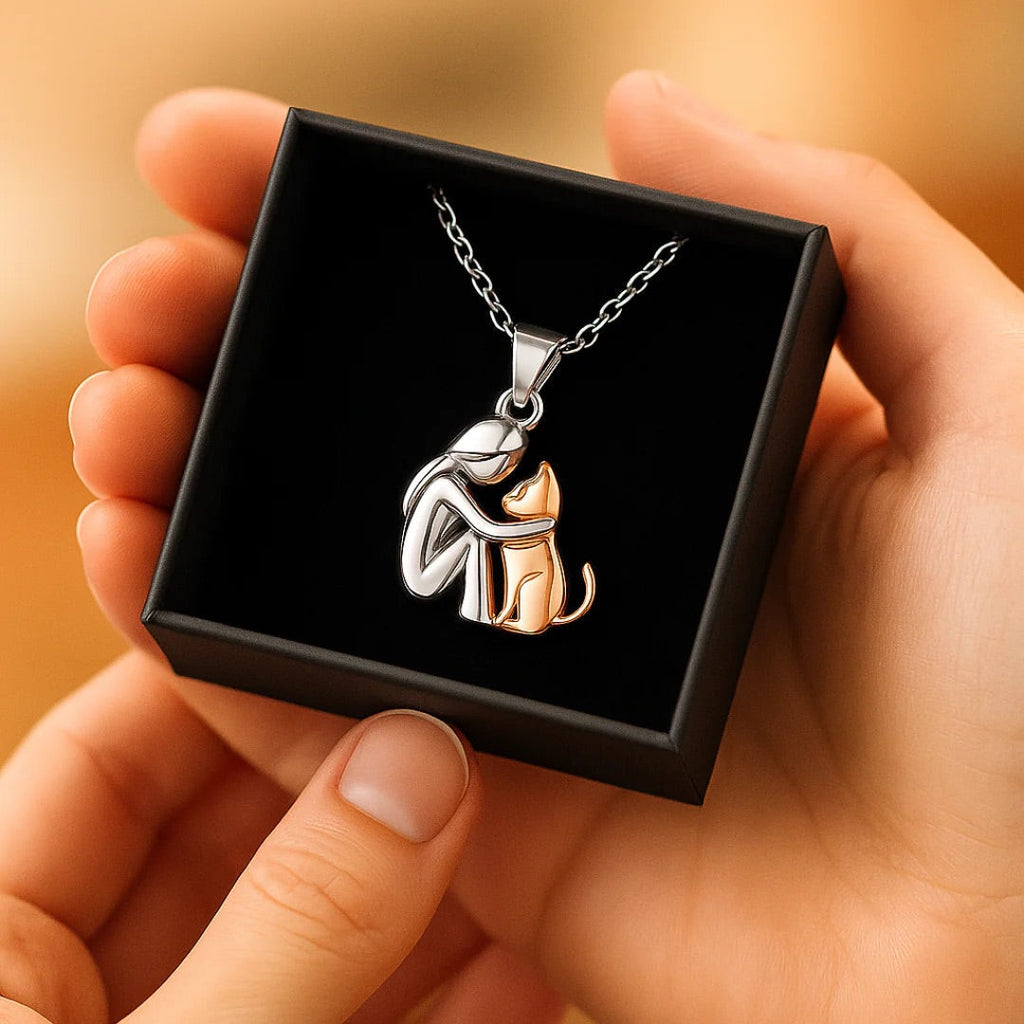 Marlow | Cat Embrace Necklace