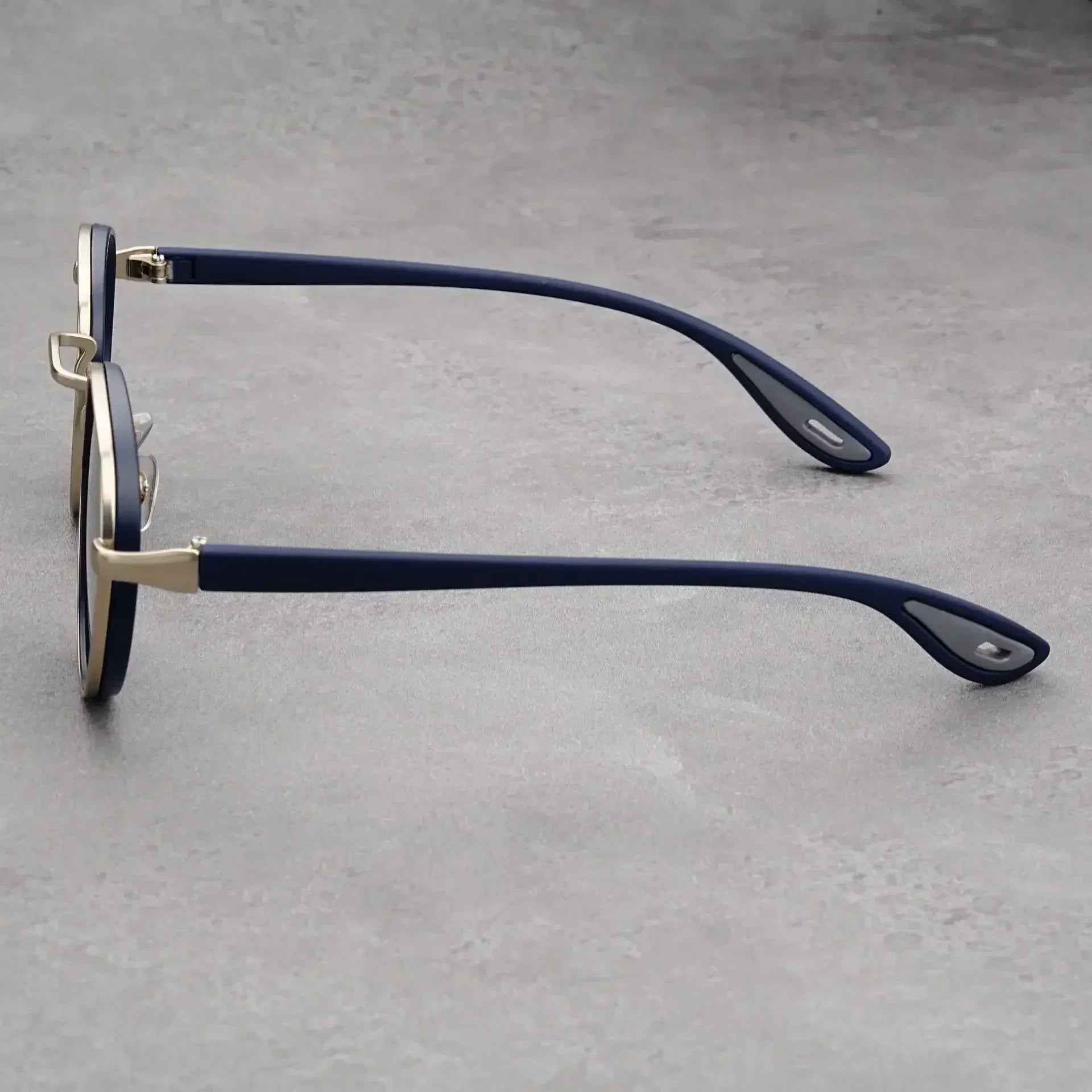 Robin| Rift Shades