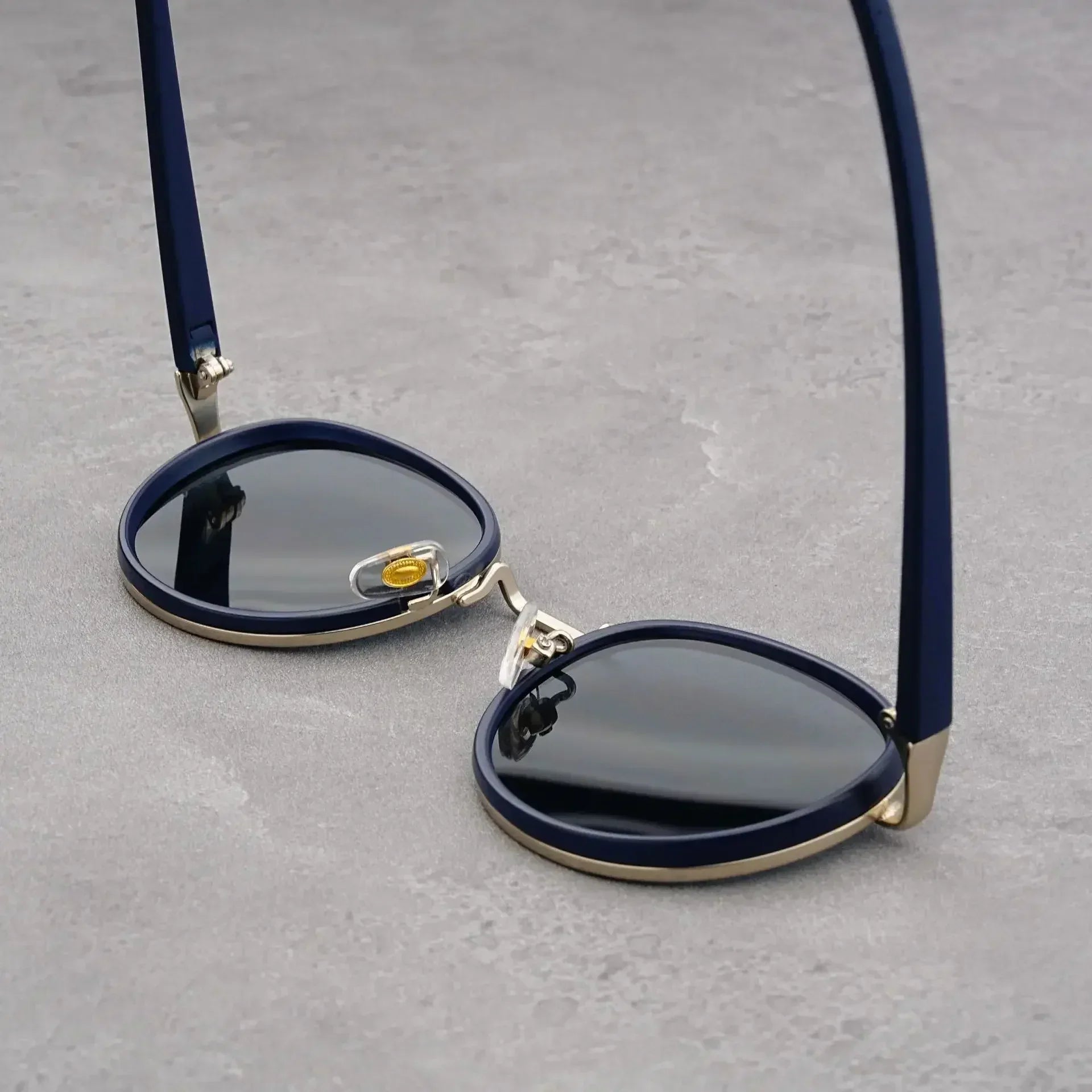 Robin| Rift Shades