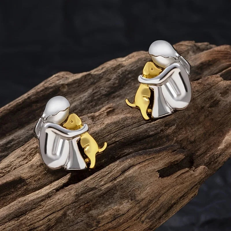 Marlow | Dog Embrace Earring