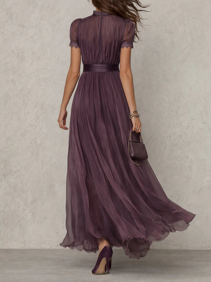 Amelia | Maxi Dress with Keyhole Neckline and Chiffon Lace Trim