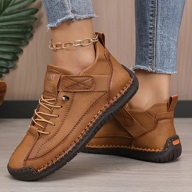 Aileen | Comfortable and Orthopedic Sneakers