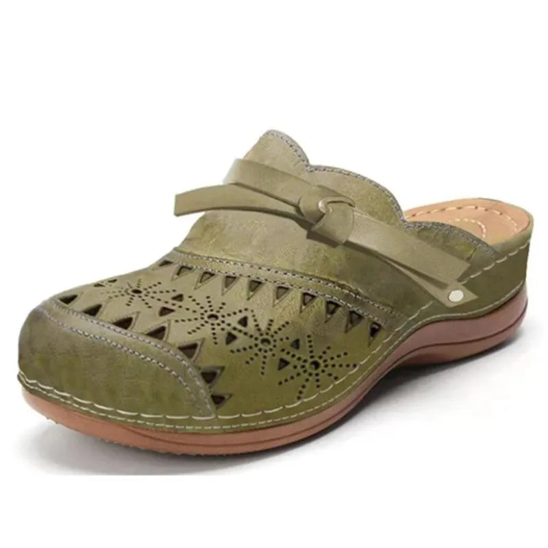 Bernadette | Comfortable Everyday Clogs