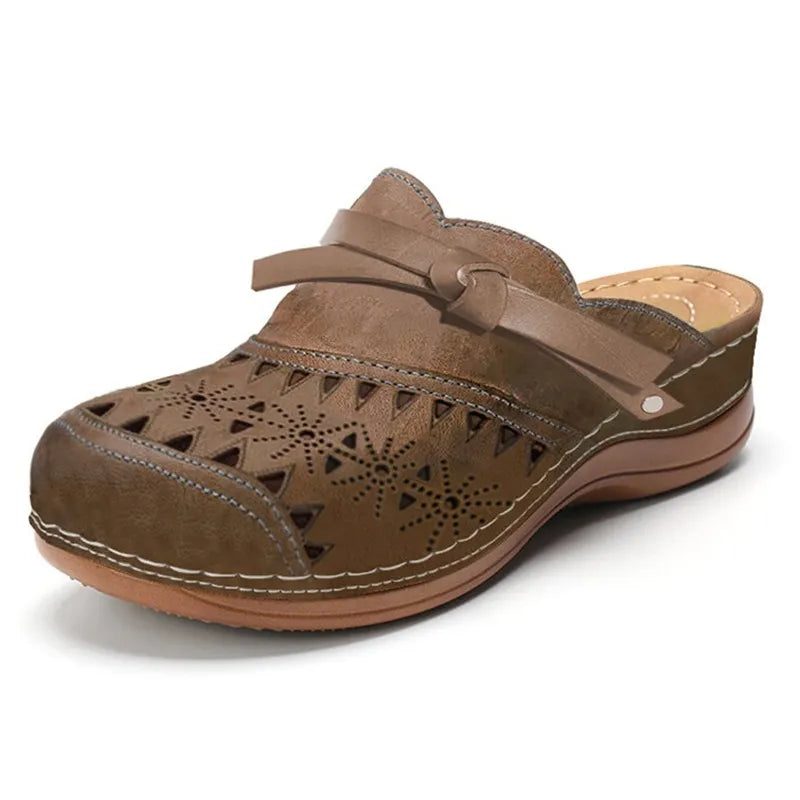 Bernadette | Comfortable Everyday Clogs