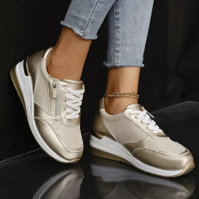 Julia | Orthopaedic shoes with laces and side closure
